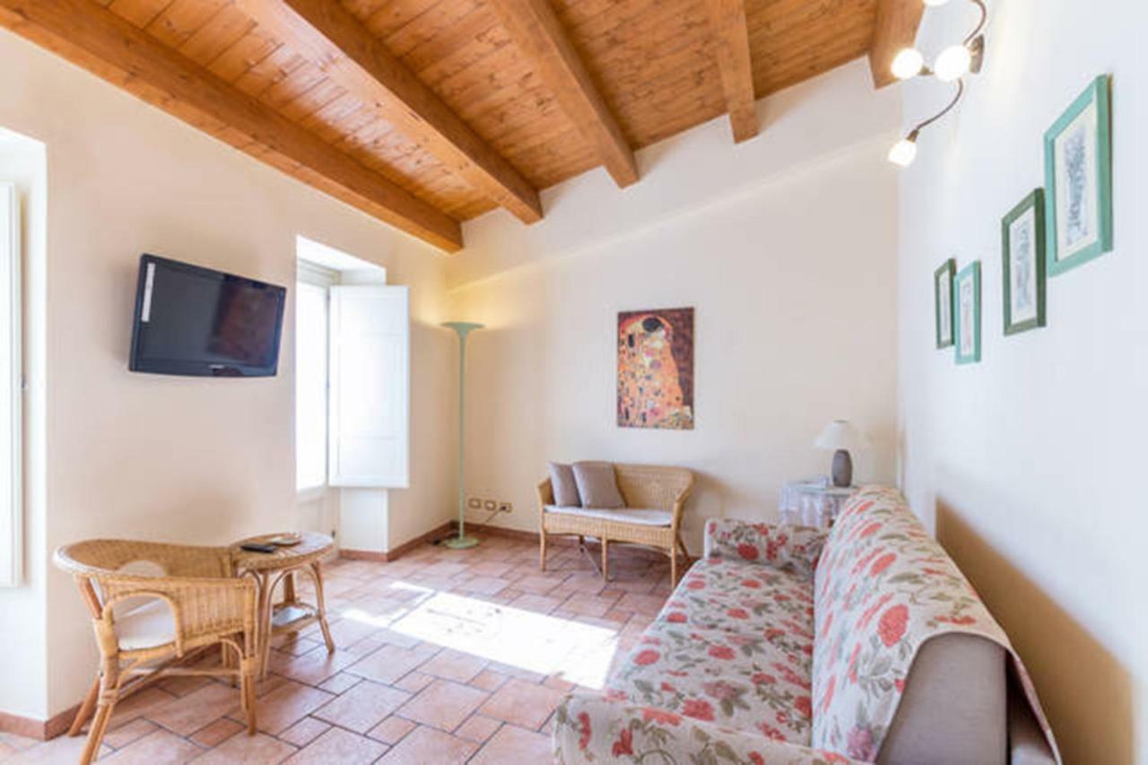 הוילה רגוזה Residenze San Paolo מראה חיצוני תמונה